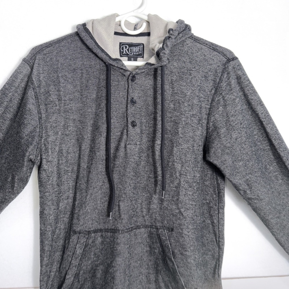 Retro Fit men's S hooded pullover gray heather buttons long sleeve large pocket